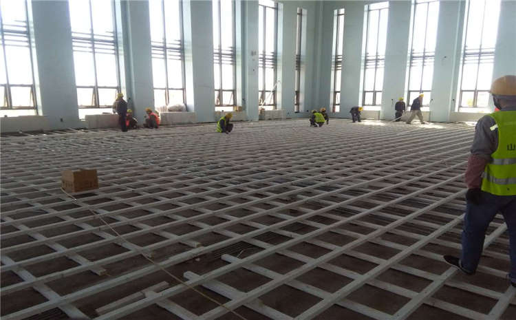 楓木體育木地板哪個好