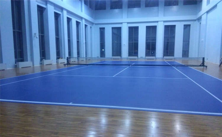 松木體育運動地板怎么保養？