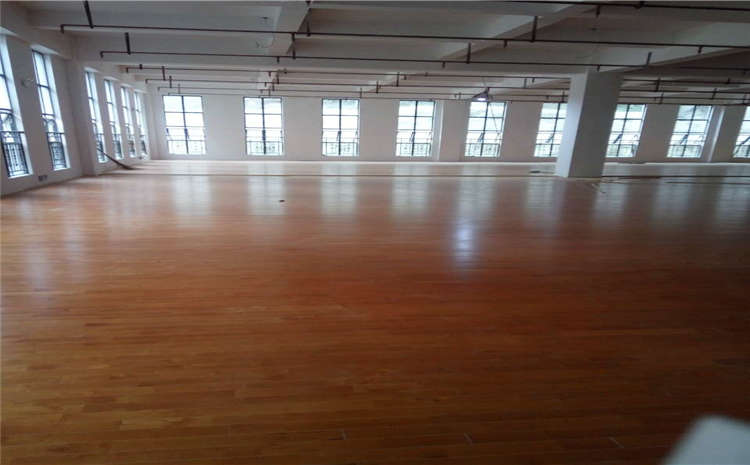 專用籃球館地板價格是多少